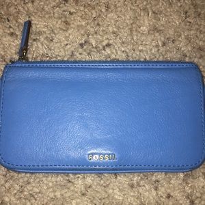 Fossil woman’s wallet